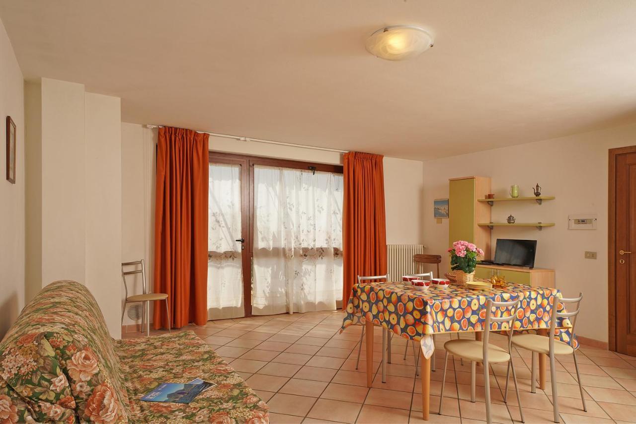 Sole Apartment Tignale Exterior photo